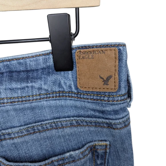 American Eagle Slim Boot Jeans Sz 10 Y2K Low Rise Stretch Distressed Light Wash - Picture 6 of 16